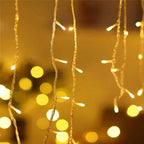 Cortina de Luzes LED Natalinas – Encanto e Magia para sua Casa