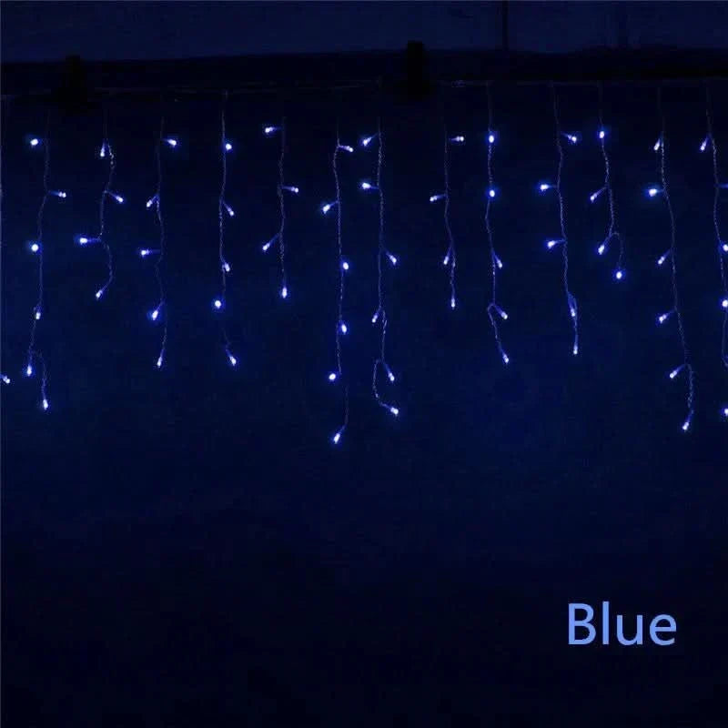 Cortina de Luzes LED Natalinas – Encanto e Magia para sua Casa
